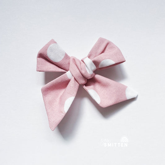 Pinky Linen Pinwheel Bow